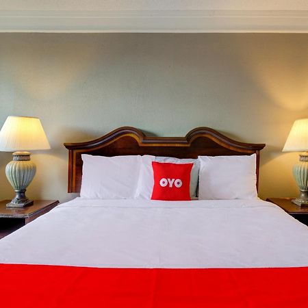 Oyo Hotel Douglas Ga Us-441 Zewnętrze zdjęcie