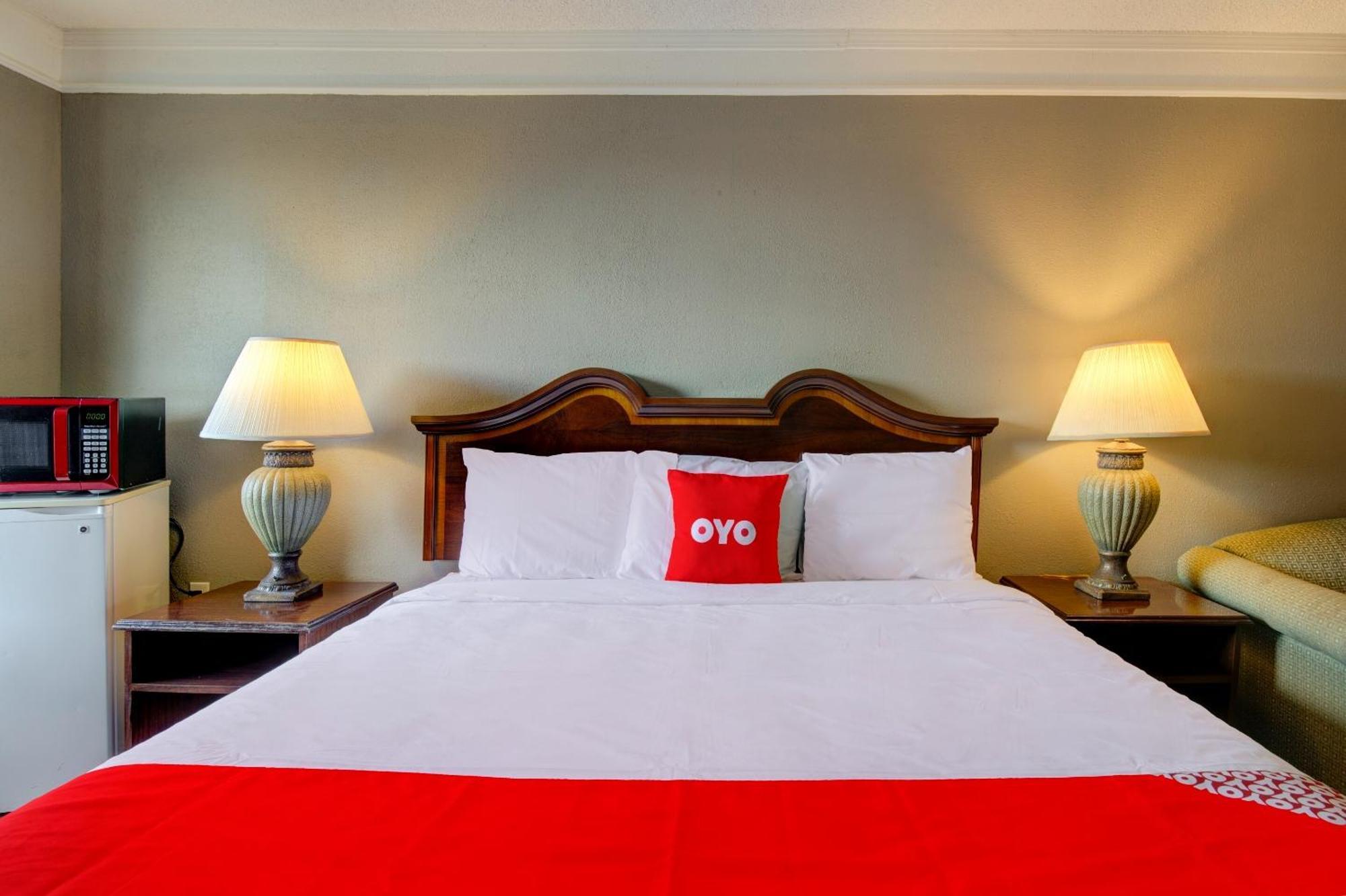 Oyo Hotel Douglas Ga Us-441 Zewnętrze zdjęcie