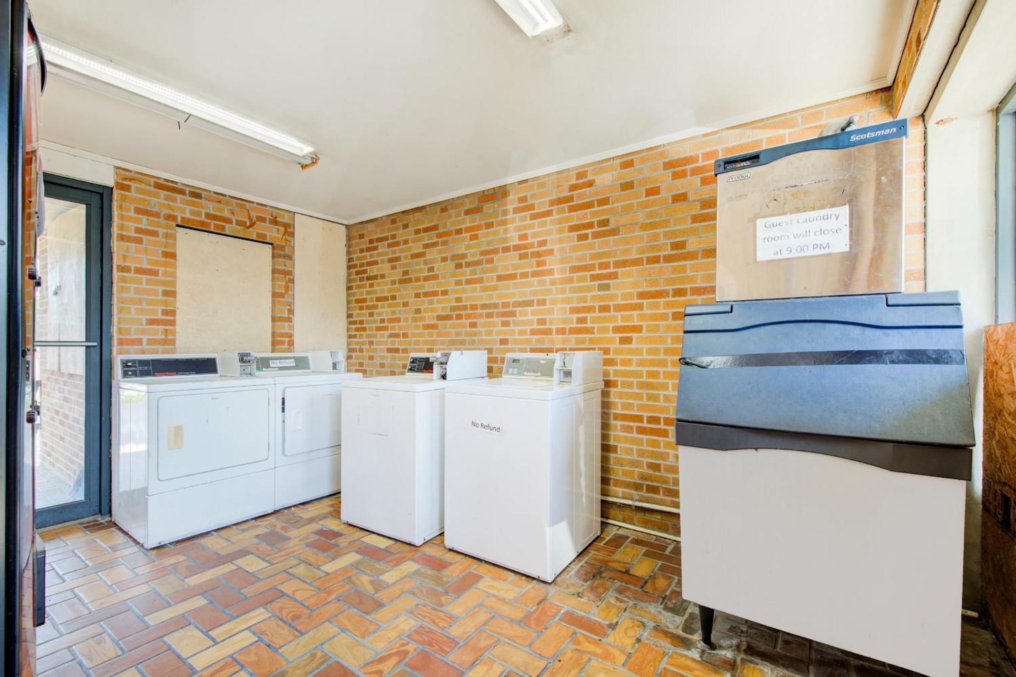 Oyo Hotel Douglas Ga Us-441 Zewnętrze zdjęcie